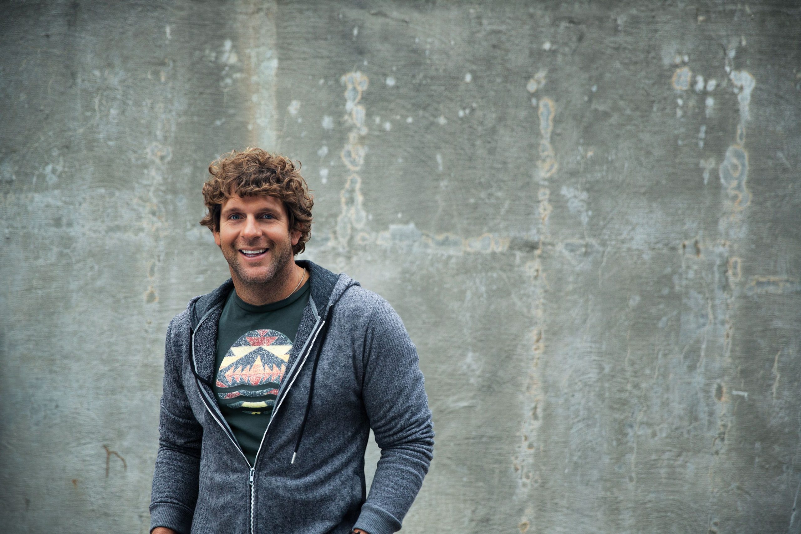BILLY CURRINGTON CELEBRATES FIVE YEAR ANNIVERSARY OF GOLD-CERTIFIED ALBUM SUMMER FOREVER