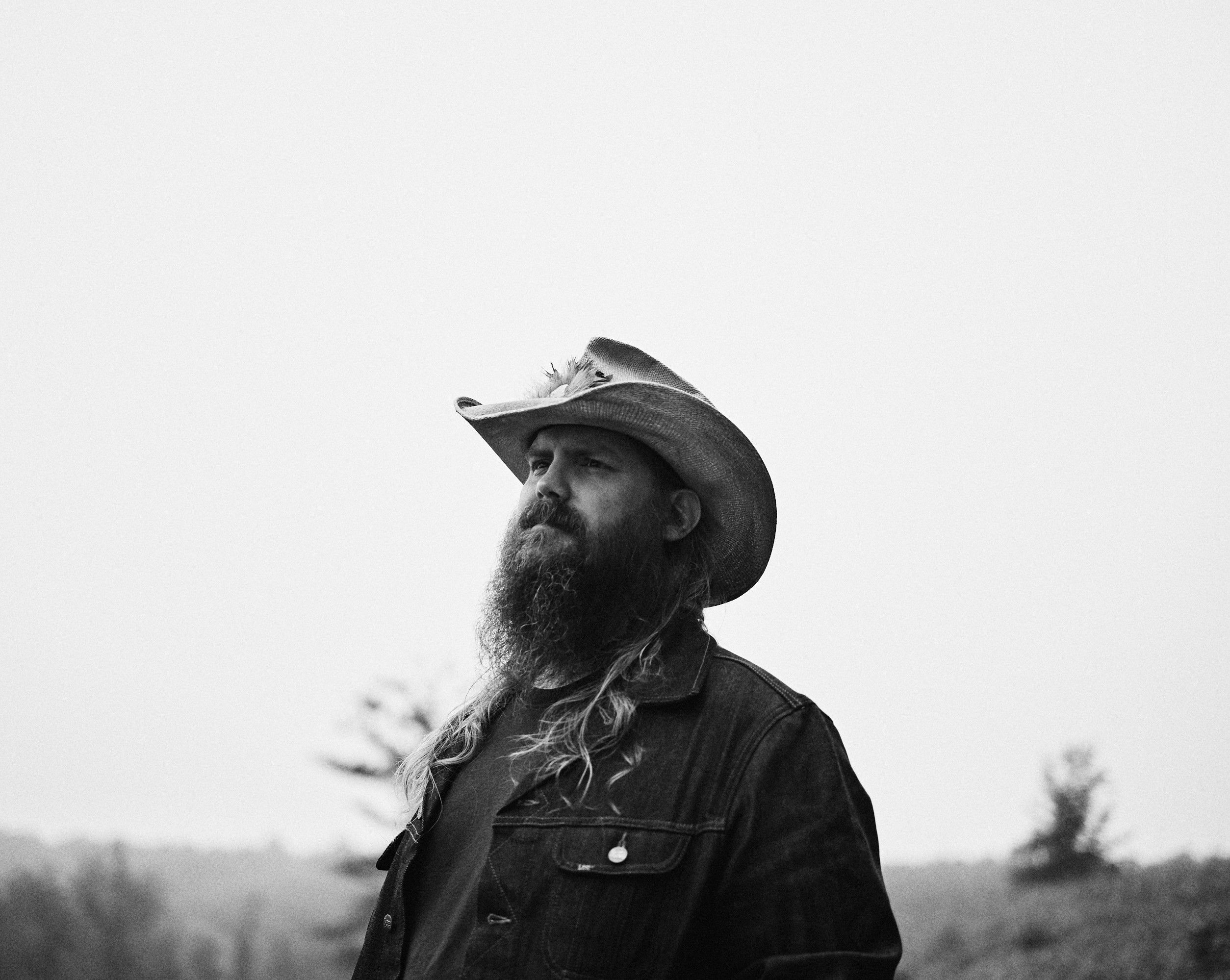 CHRIS STAPLETON RETURNS WITH STARTING OVER