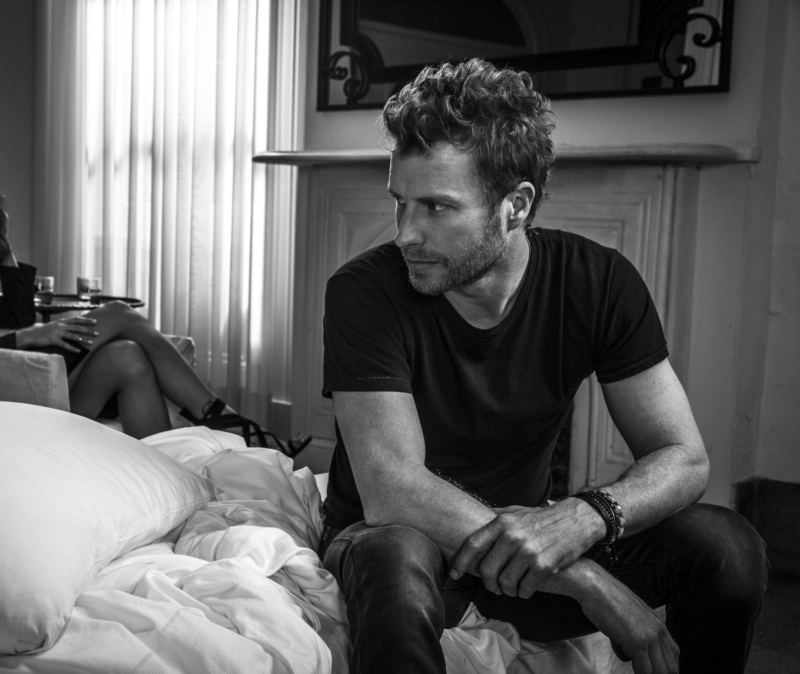 DIERKS BENTLEY’S HIGHLY PERSONAL SONG “BLACK” BECOMES THIRD CONSECUTIVE SINGLE TO HIT NO. ONE EXACTLY ONE YEAR SINCE THE ALBUM’S RELEASE