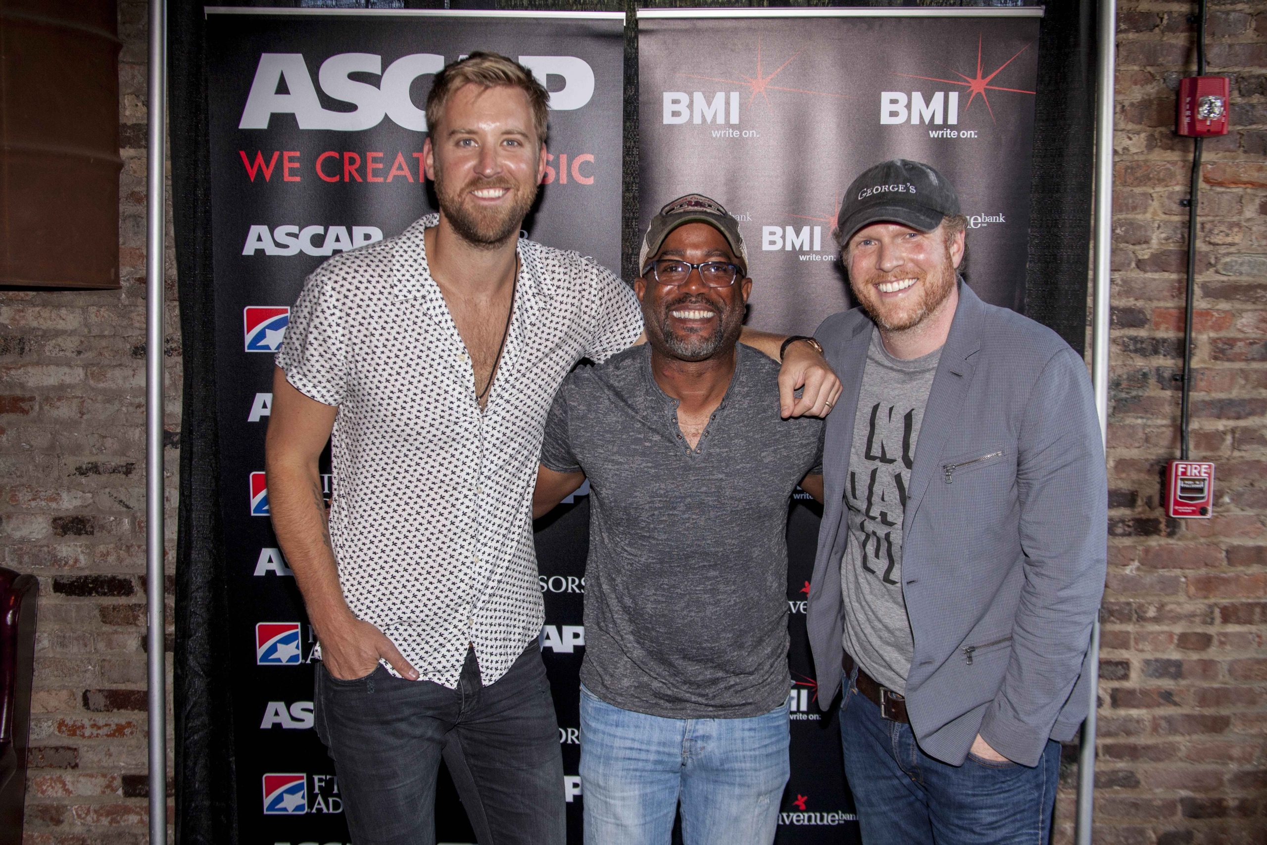 DARIUS RUCKER CELEBRATES “HOMEGROWN HONEY”  NO. 1
