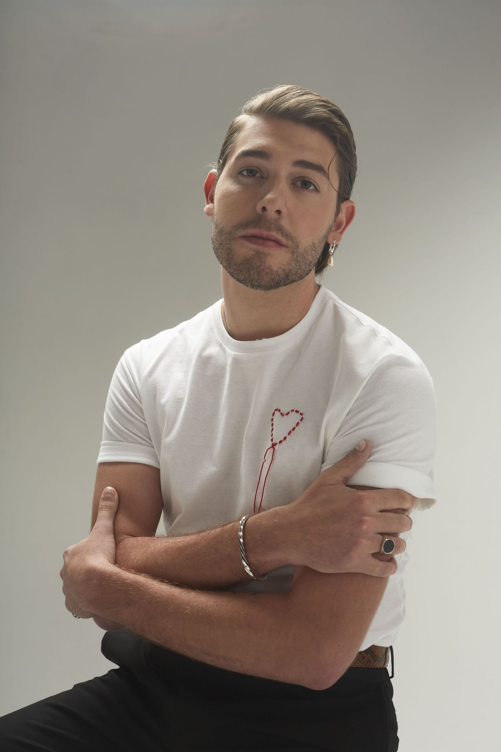 Sam Williams Releases Heart-Rending Video for “Tilted Crown”
