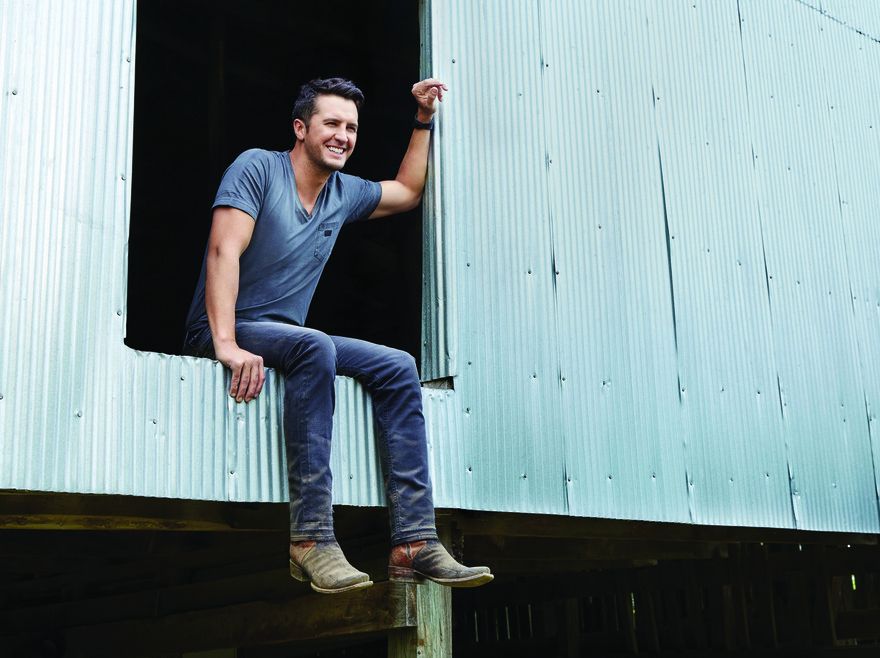 LUKE BRYAN’S “HUNTIN’, FISHIN’ AND LOVIN’ EVERY DAY” HITS NO. 1