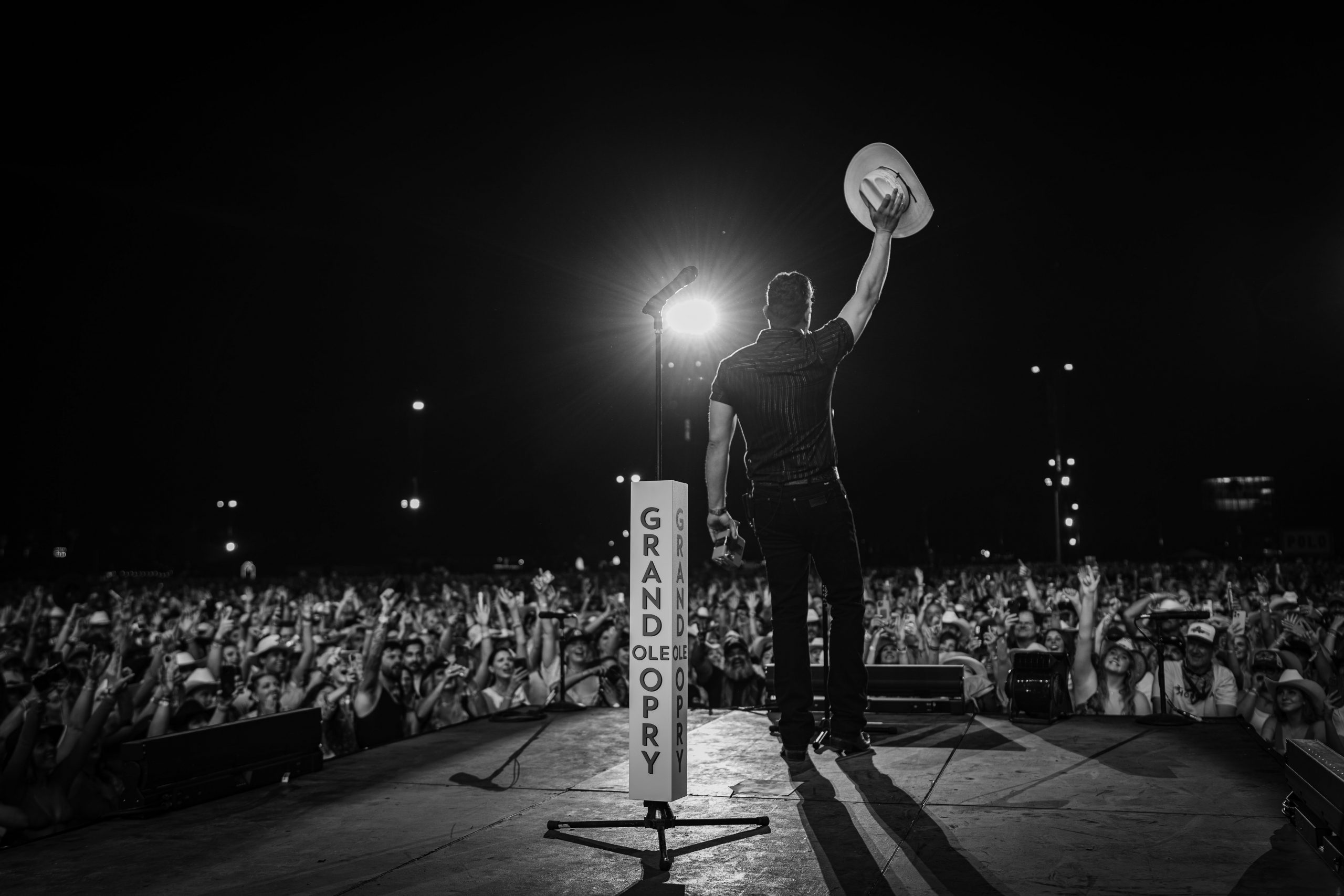 MULTI-PLATINUM, AWARD WINNING SINGER/SONGWRITER JON PARDI INVITED TO BECOME MEMBER OF THE GRAND OLE OPRY