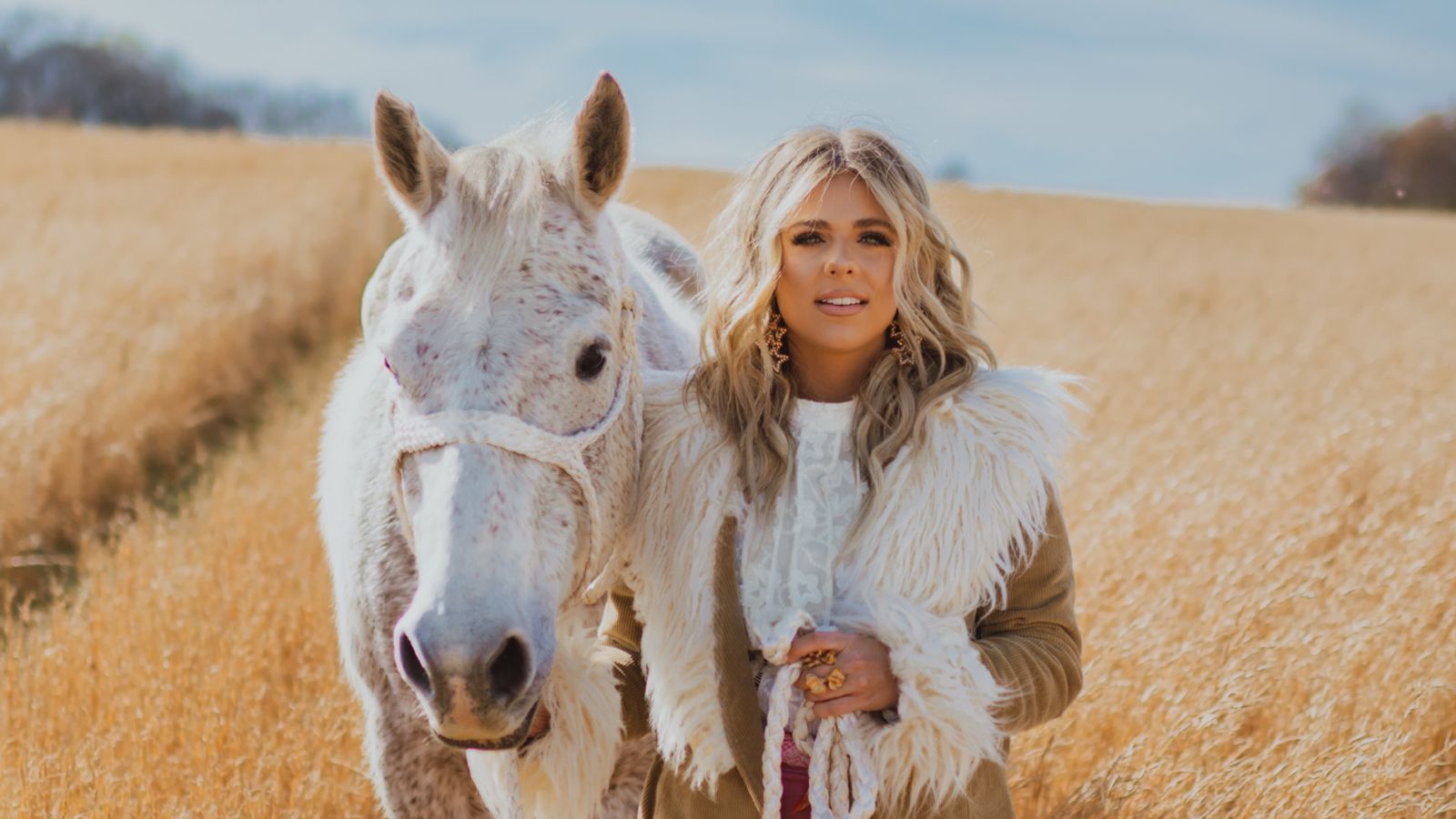 Anne Wilson Joins Scotty McCreery’s Cab In A Solo Tour As Direct Support