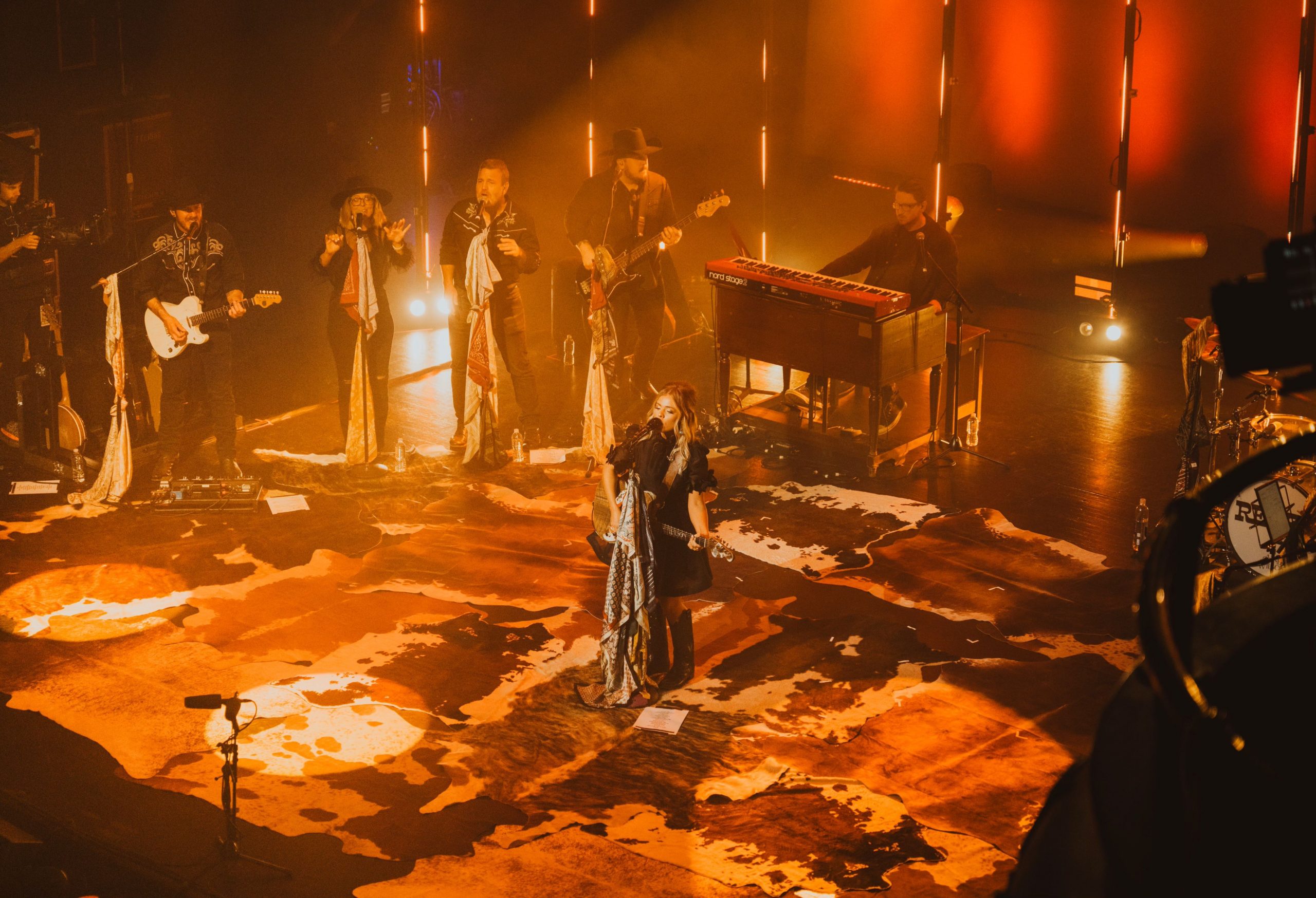 ANNE WILSON THRILLS LEXINGTON WITH SOLD-OUT HOMETOWN CONCERT