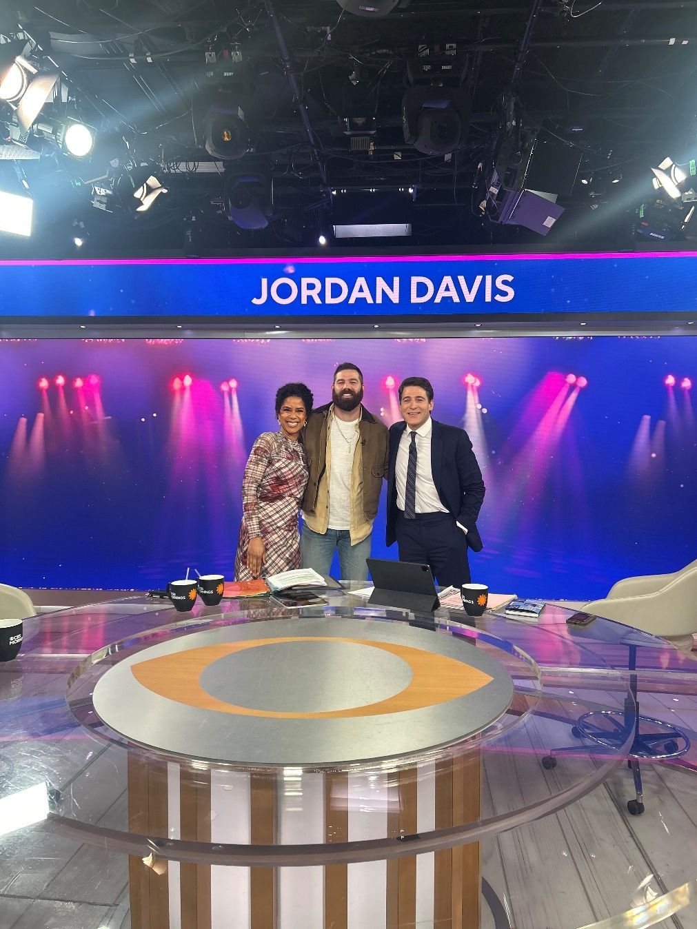In Case You Missed It: Jordan Davis Joins CBS Mornings Plus to Announce AIN’T ENOUGH ROAD TOUR