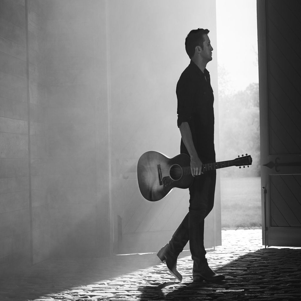 LUKE BRYAN ANNOUNCES FARM TOUR 2017