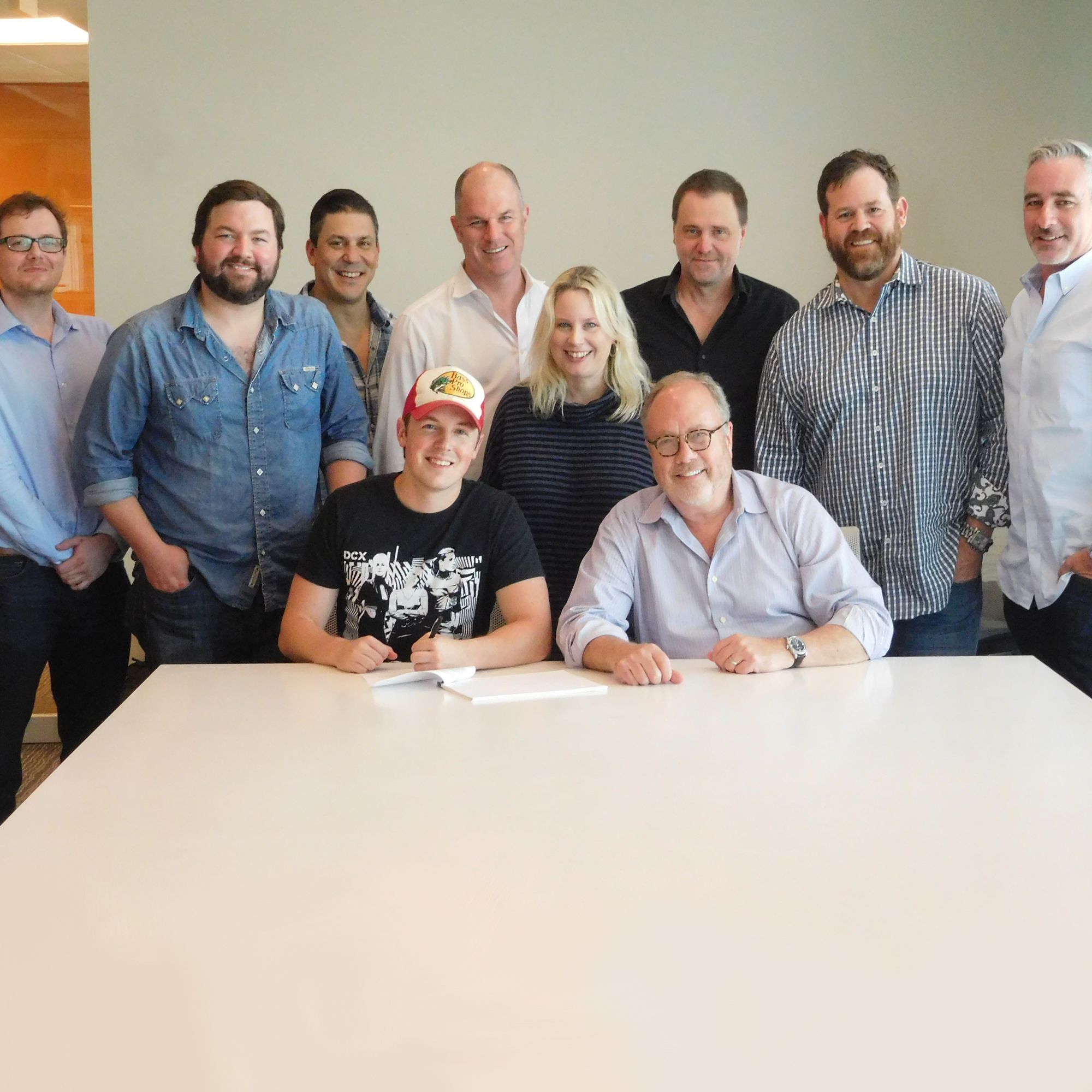 UNIVERSAL MUSIC GROUP NASHVILLE SIGNS SINGER/SONGWRITER TRAVIS DENNING