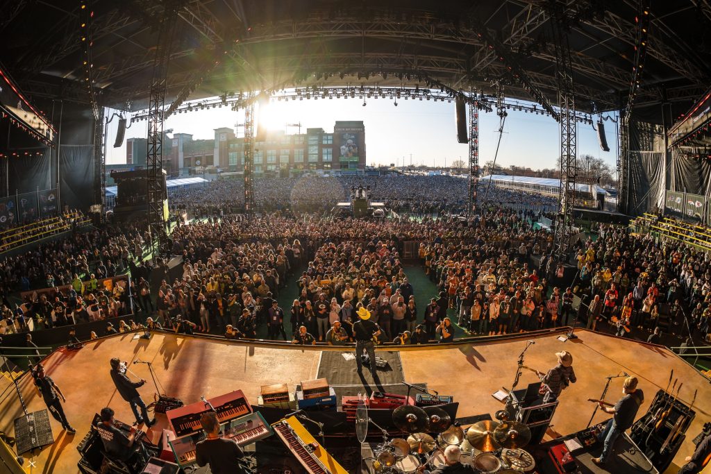 NFL-live-shot-1