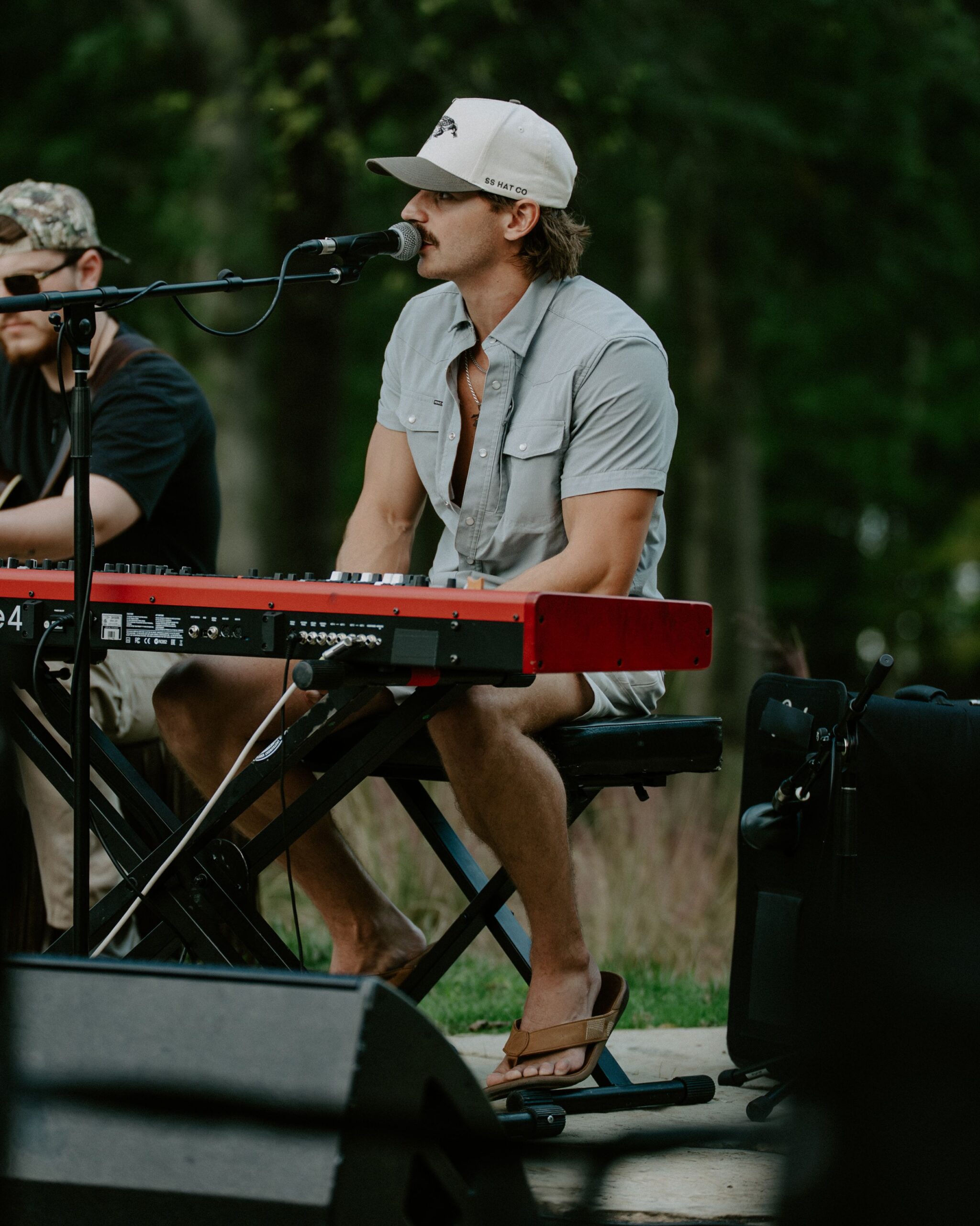 TUCKER WETMORE HOSTS EVENING CELEBRATING HIS YEAR OF MILESTONES